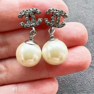 Vintage Chanel Gold CC Crystal Pearl Earrings